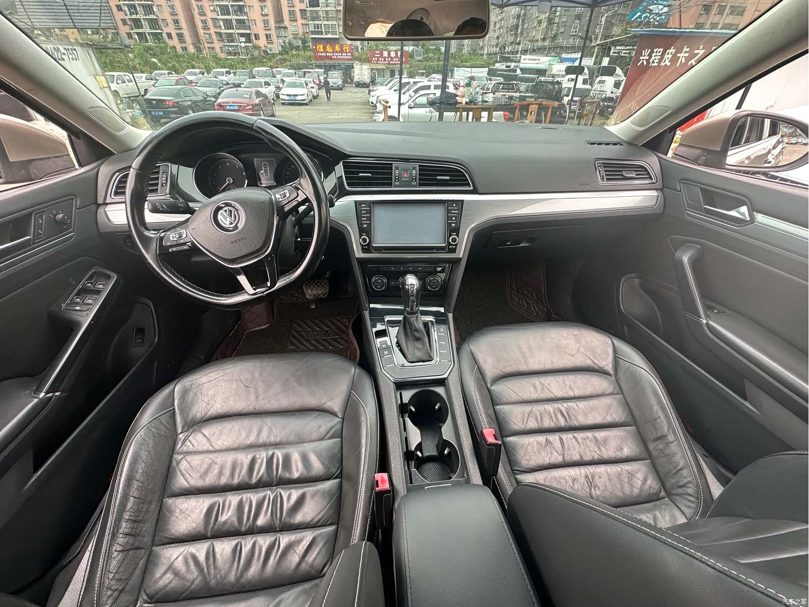 Volkswagen Lamando, 2015 6