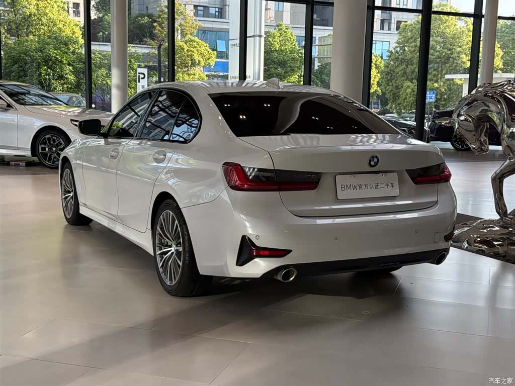 BMW 3 Series, 2021 16