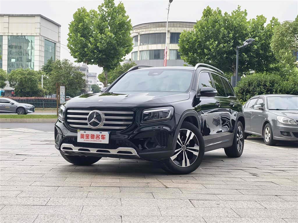 Mercedes-Benz GLB