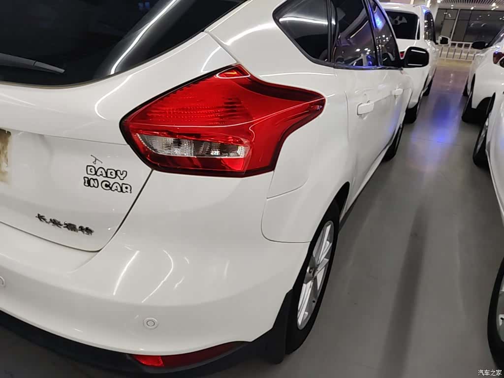 Ford Focus, 2016 8