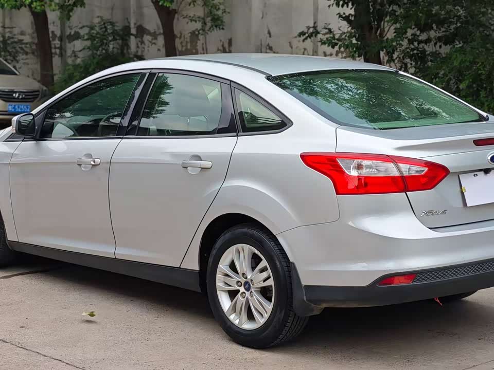 Ford Fox