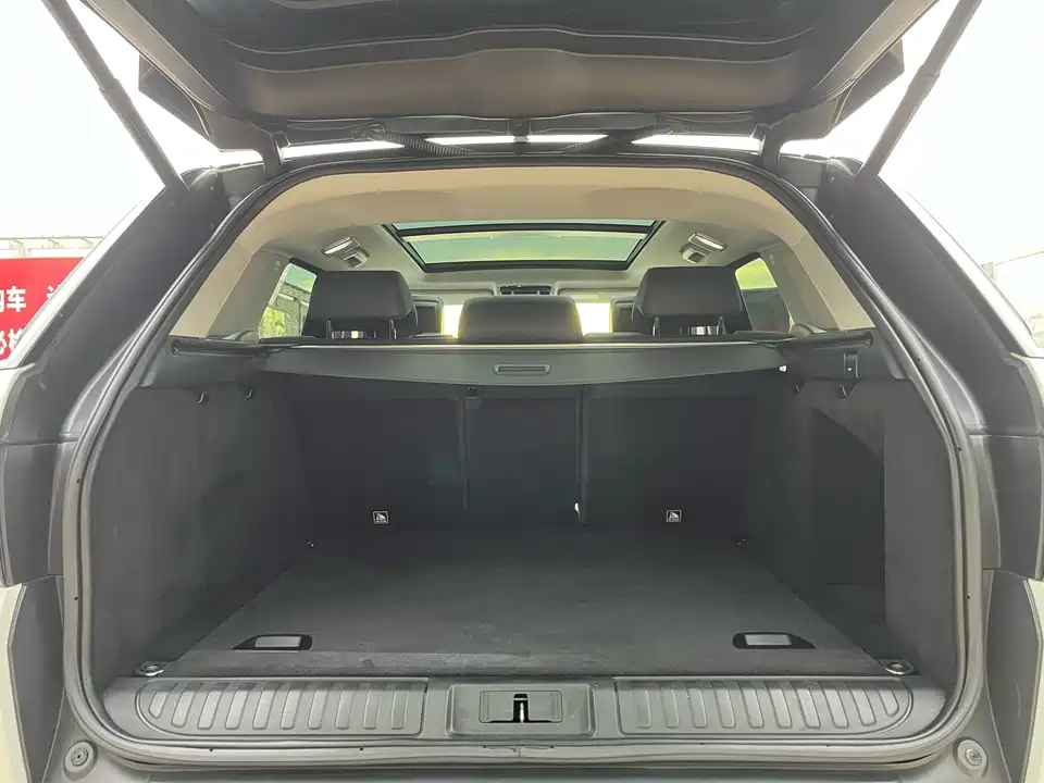Land Rover Range Rover Sport Land Rover Range Rover Sport