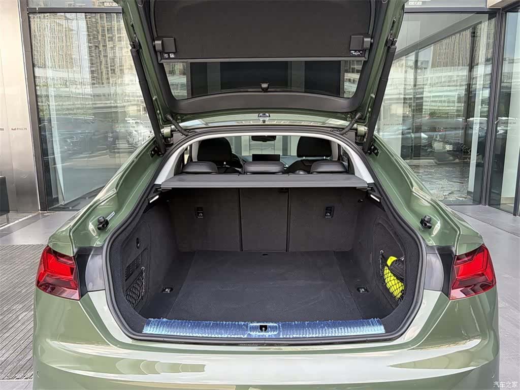 Audi A5, 2022 9