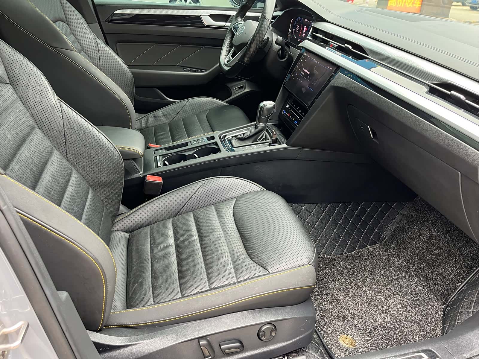 Volkswagen CC, 2022 13