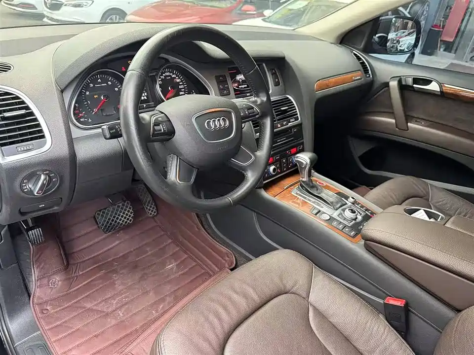 Audi Q7 Audi Q7
