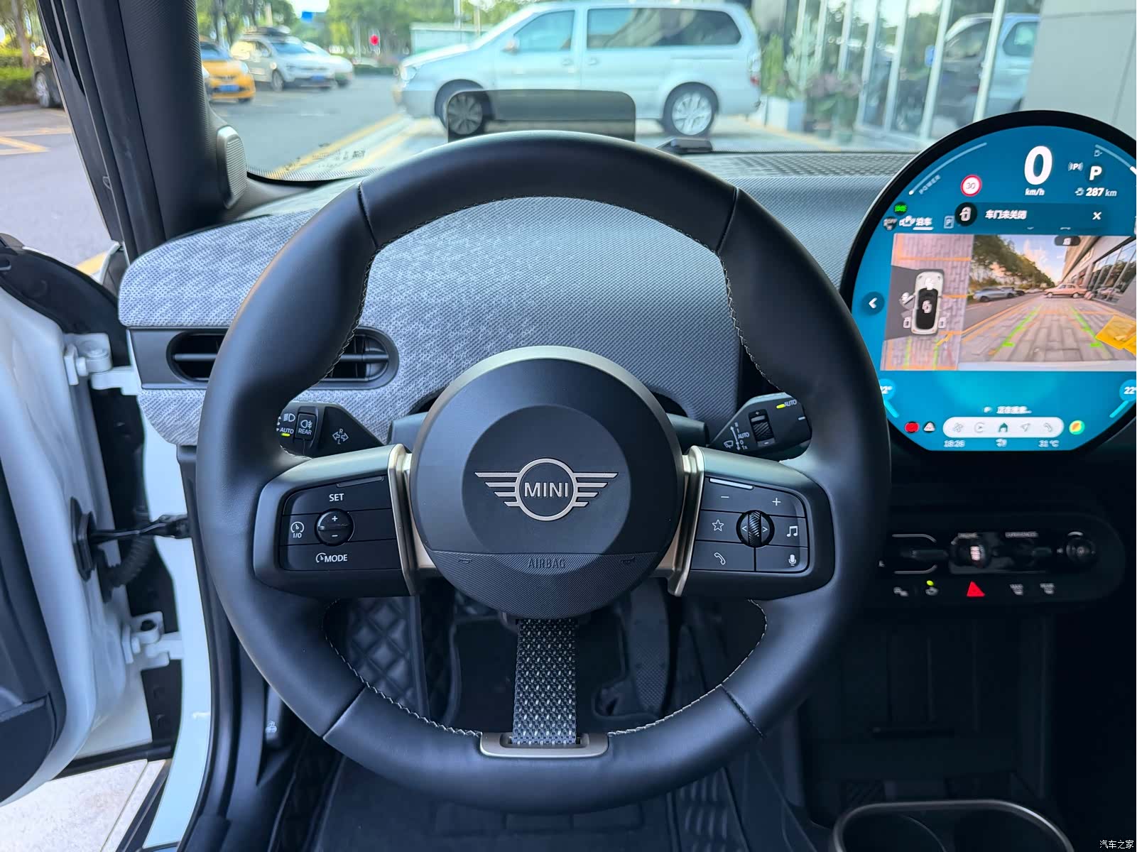Mini Cooper, 2025 13