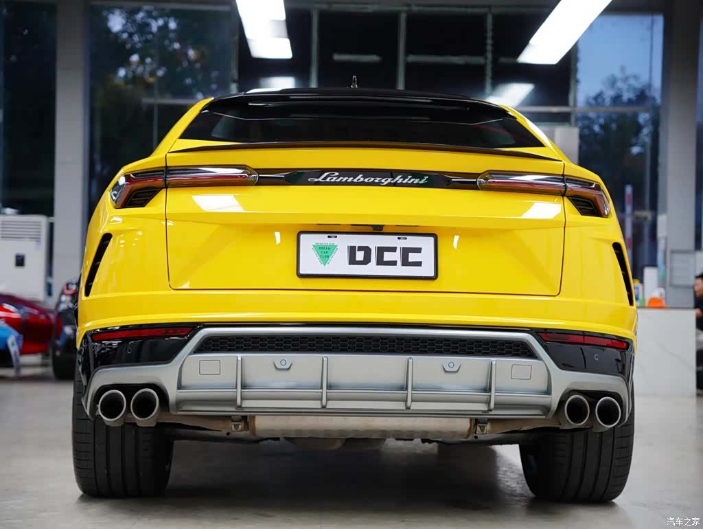 Lamborghini Urus, 2021 8