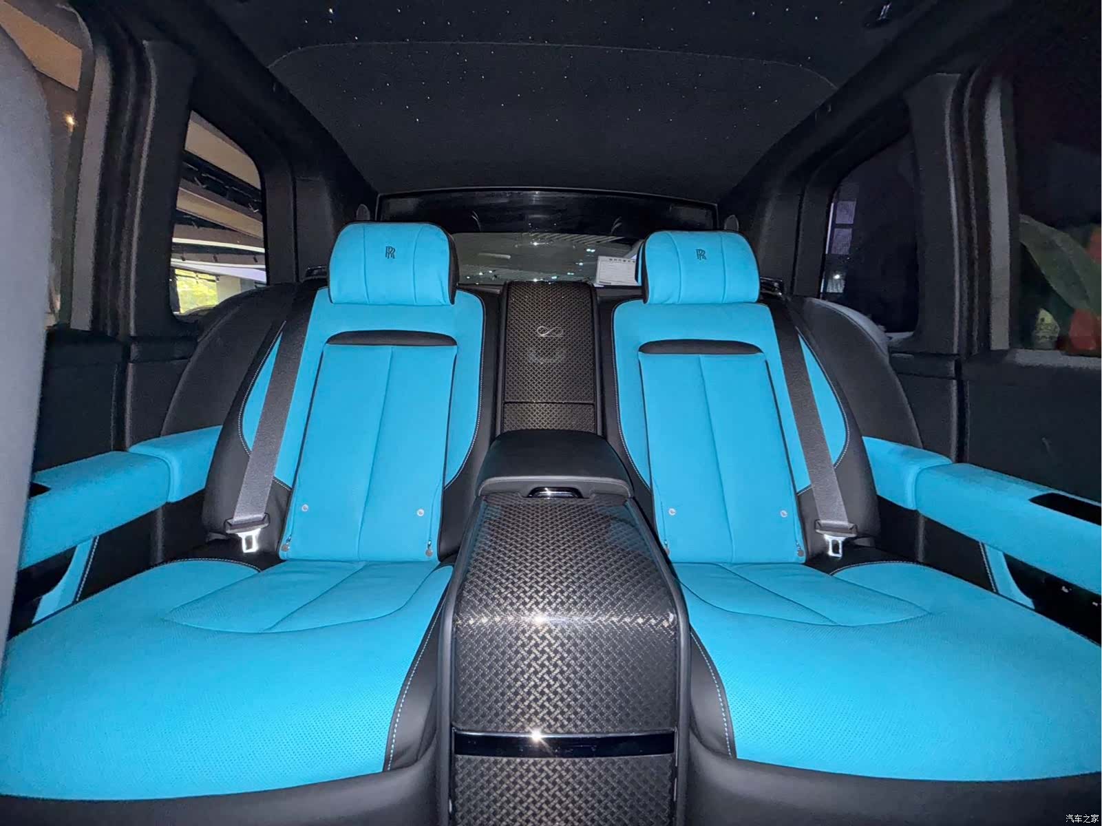 Rolls-Royce Cullinan, 2020 7