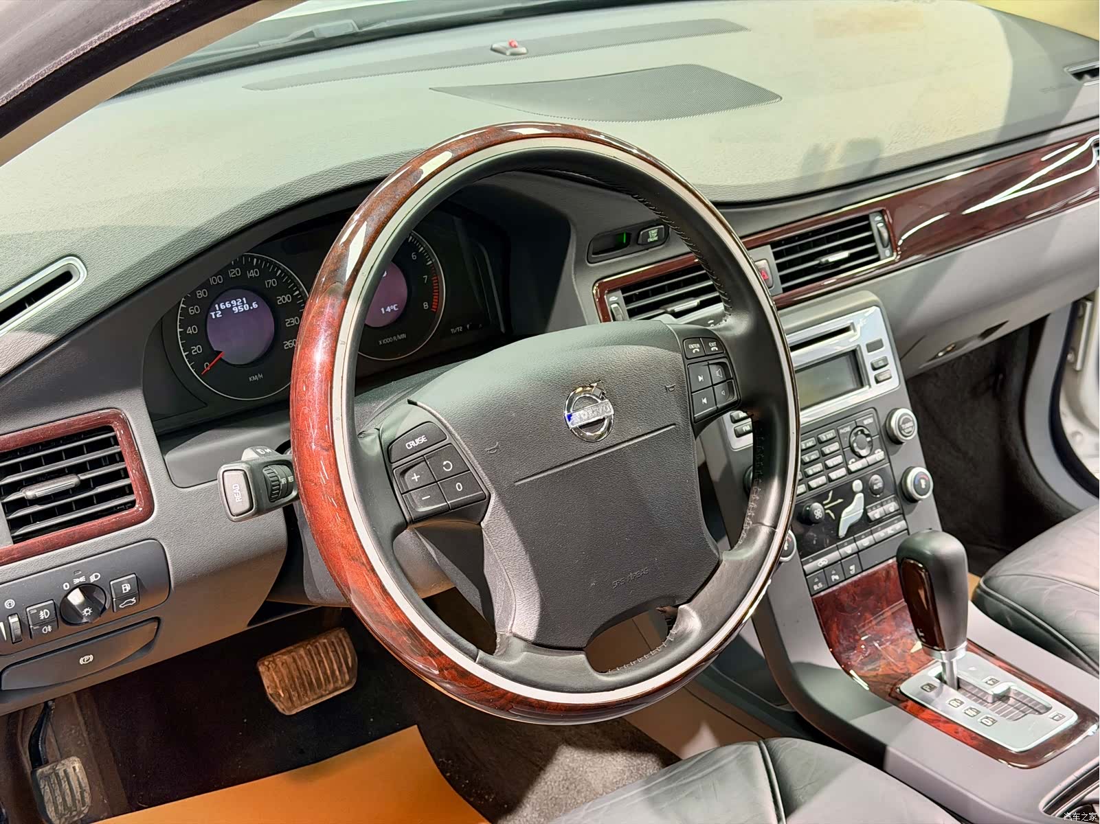 Volvo S80, 2009 10