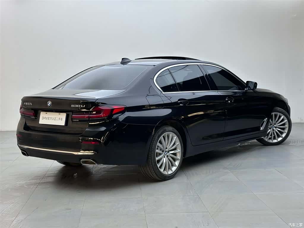 BMW 5 Series, 2023 4