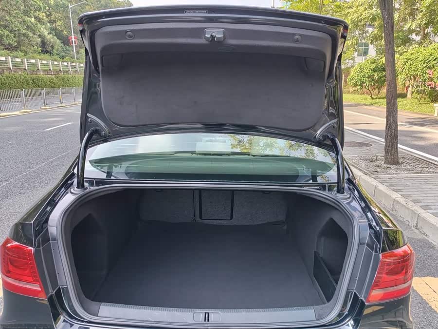 Volkswagen Magotan 2015, фото 11