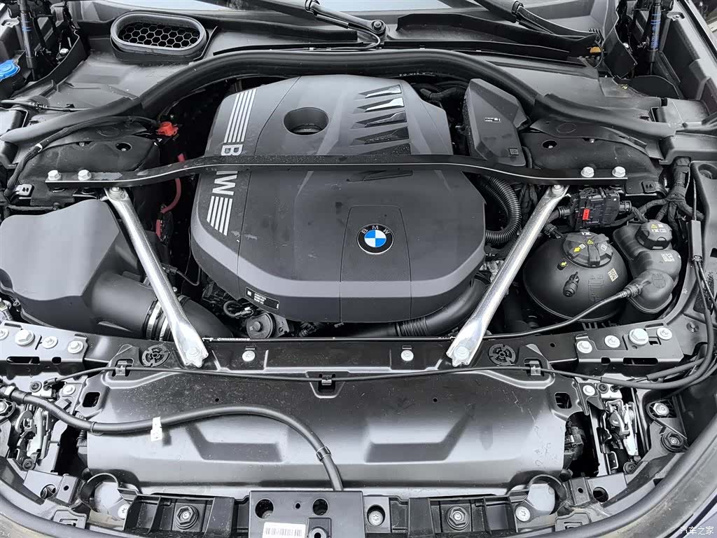 BMW 7 Series, 2025 15