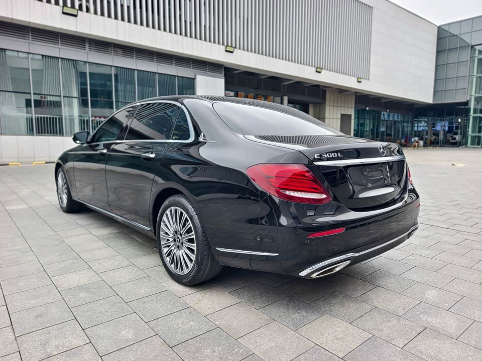 Mercedes-Benz E-class Mercedes-Benz E-class