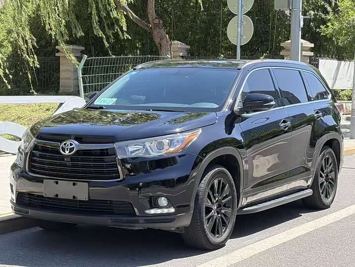 Toyota Highlander, 2017 года фото 2