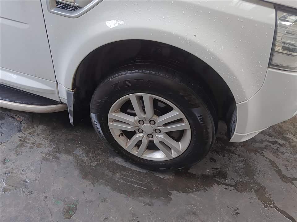 Land Rover Freelander 2