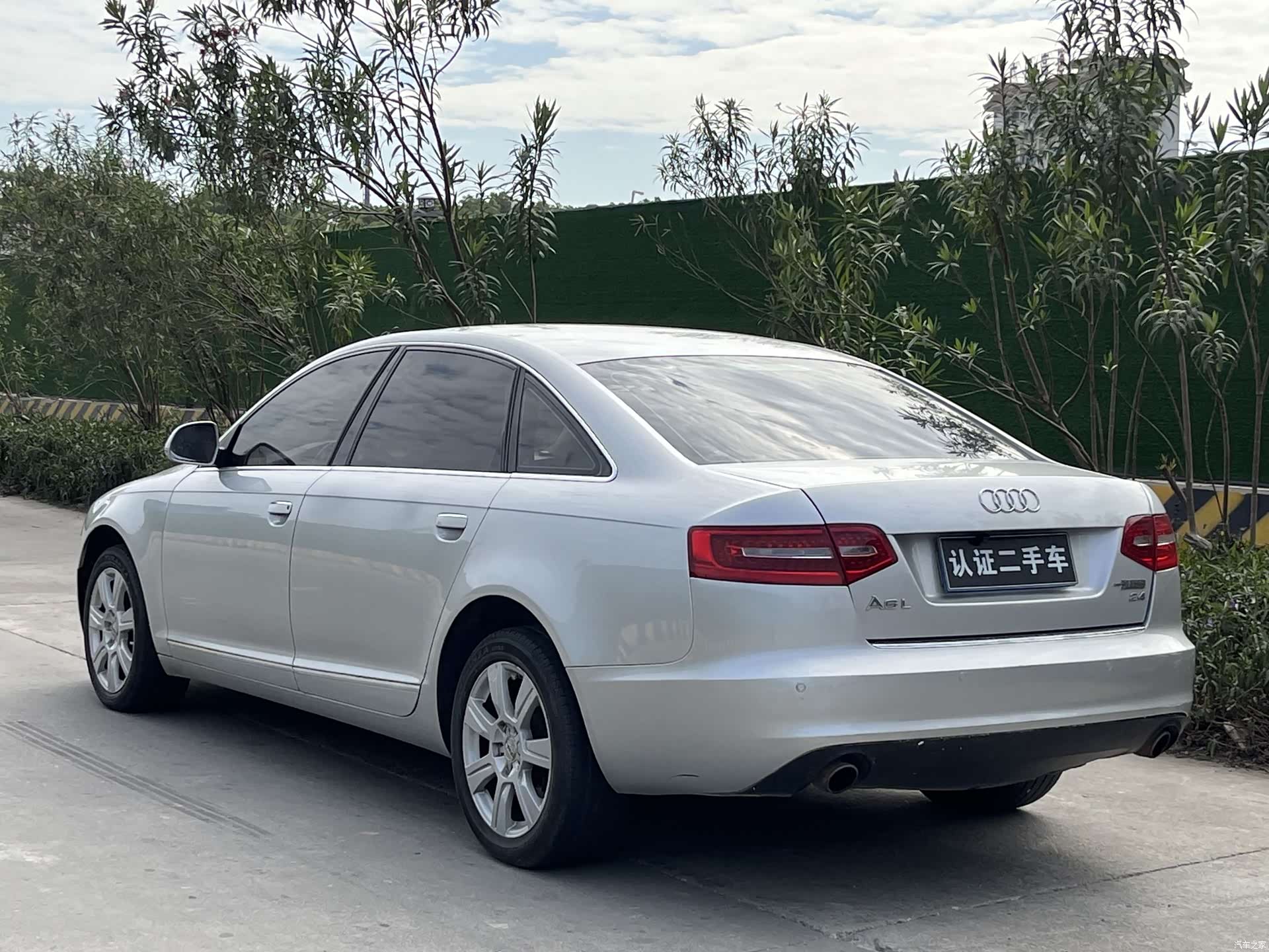 Audi A6L, 2010 4