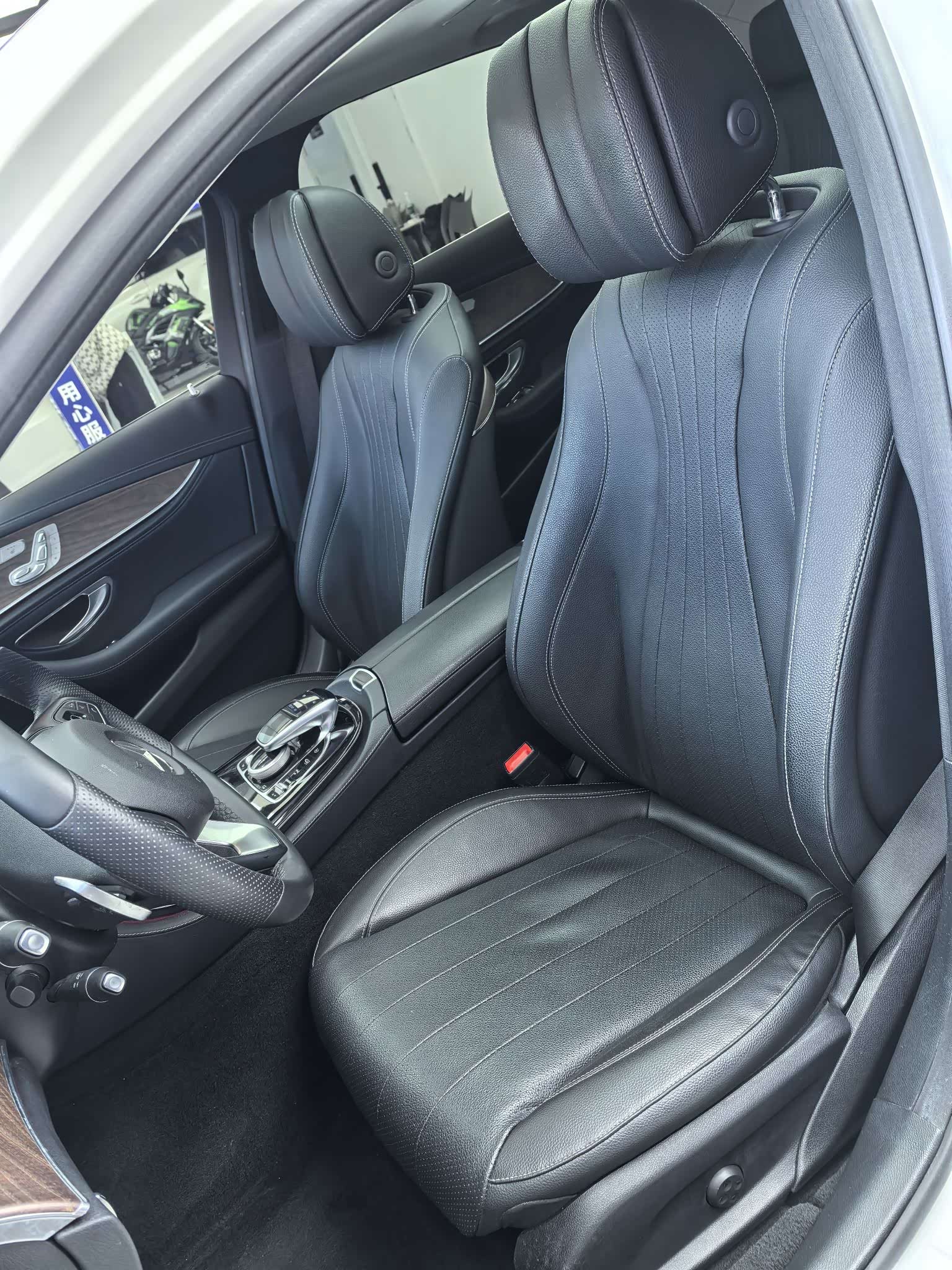 Mercedes-Benz E-Class, 2017 10