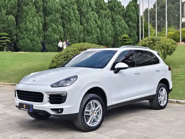 Porsche Cayenne 2017 — купить из Китая под заказ