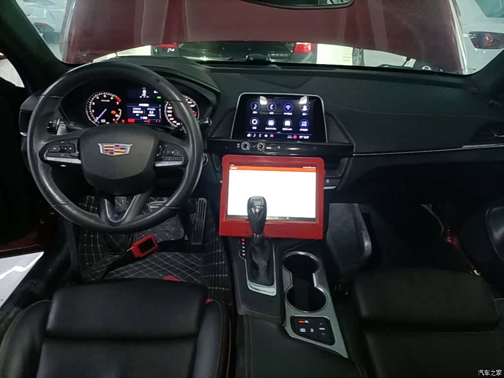 Cadillac CT4, 2021 10