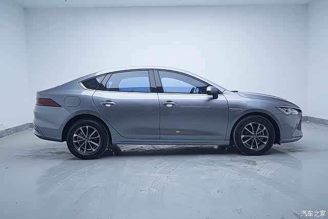 BYD Qin, 2024 все фото