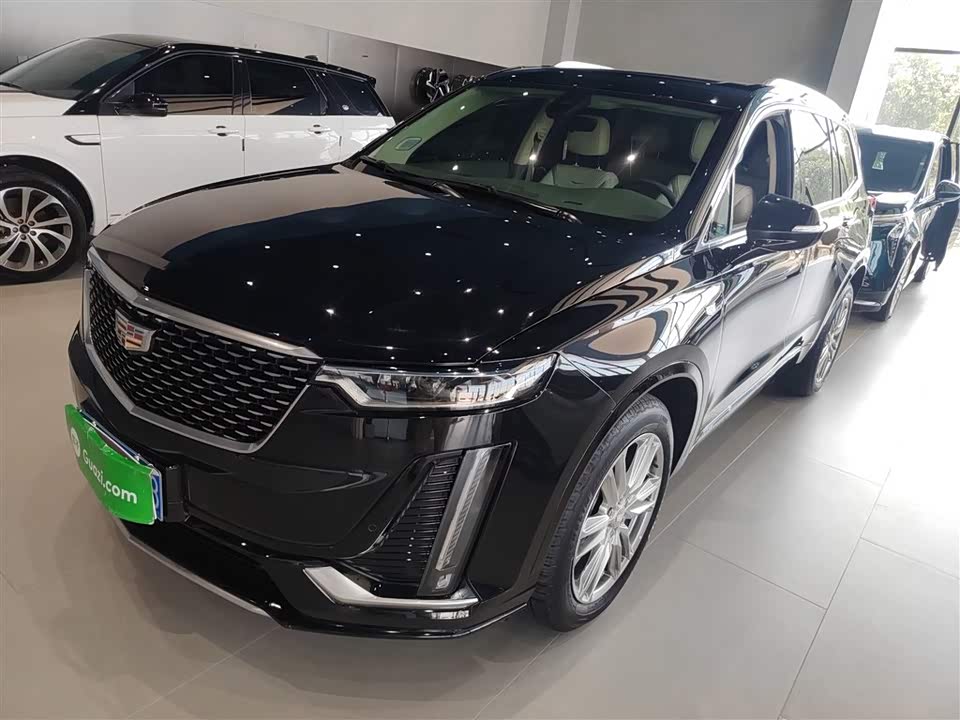 Cadillac XT6