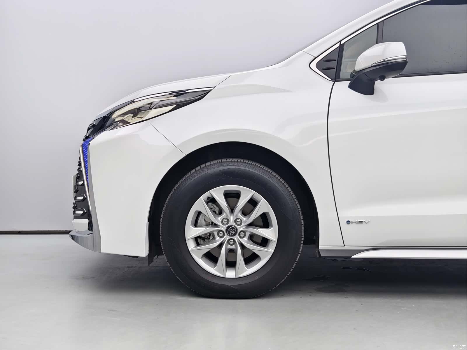 Toyota Sienna, 2024 6