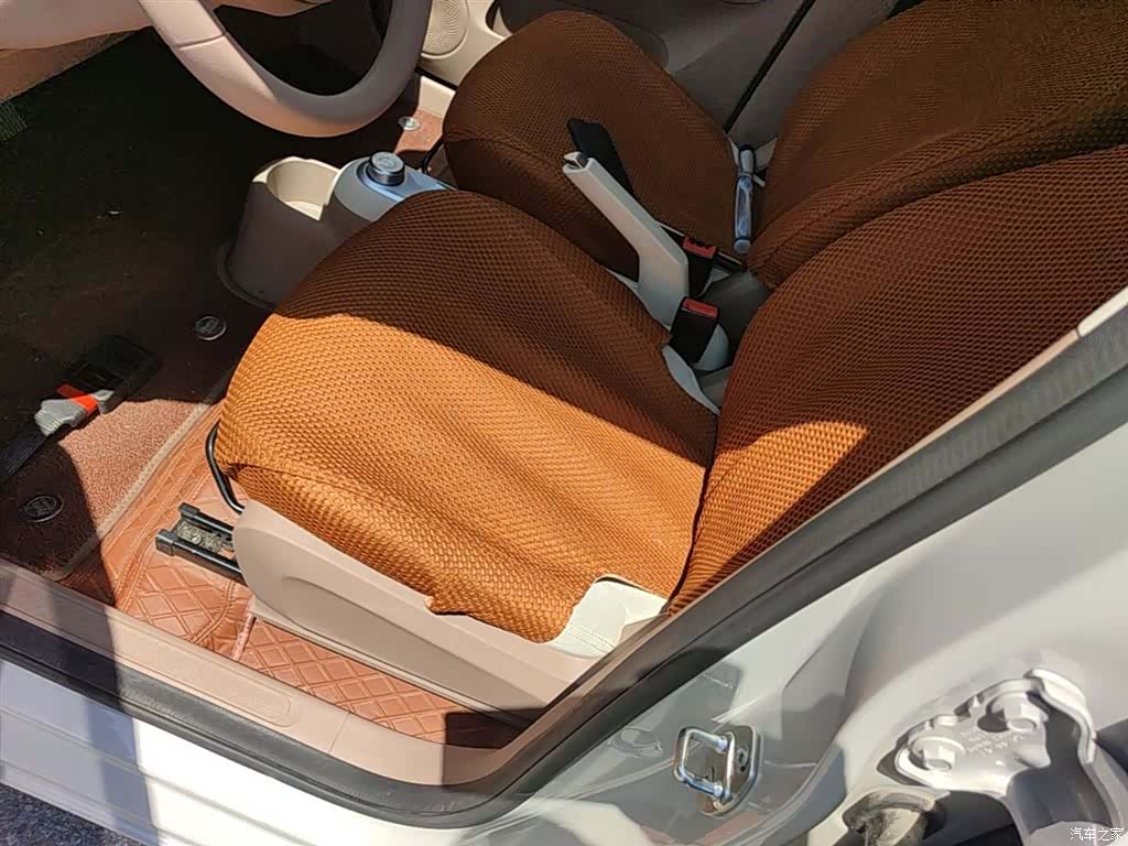 Wuling MINIEV, 2025 15