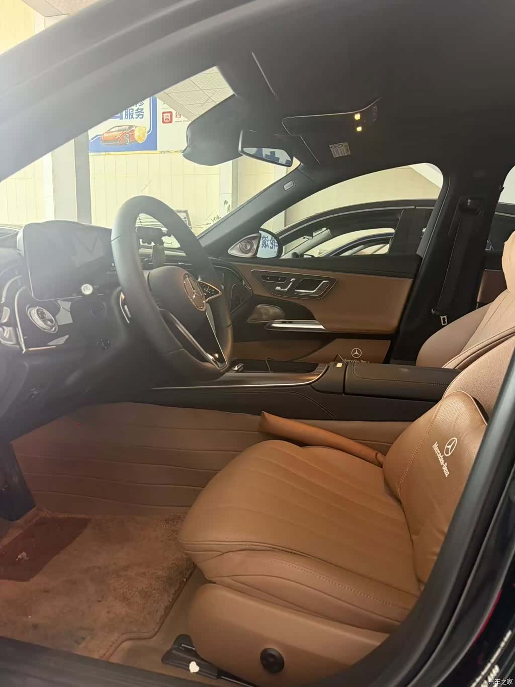 Mercedes-Benz E-Class, 2025 4
