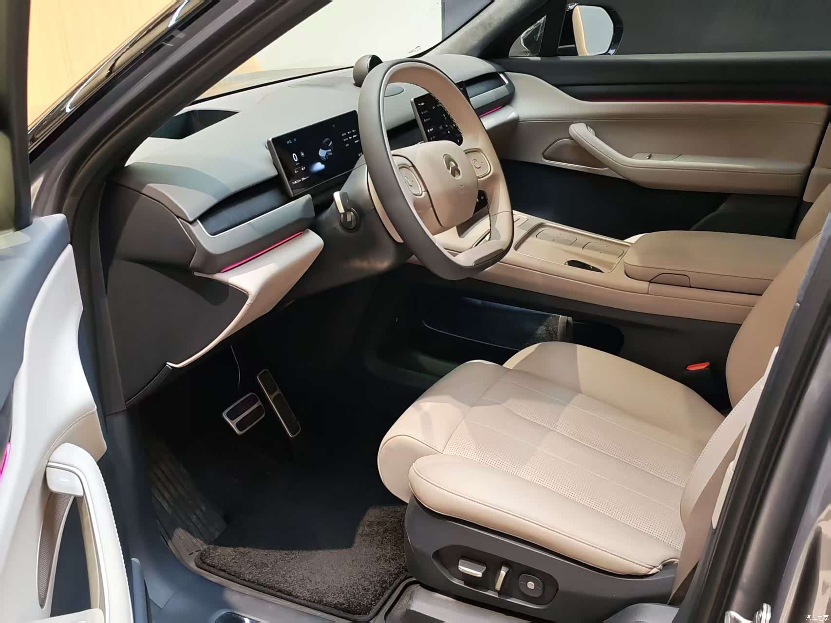 NIO ES8, 2025 9
