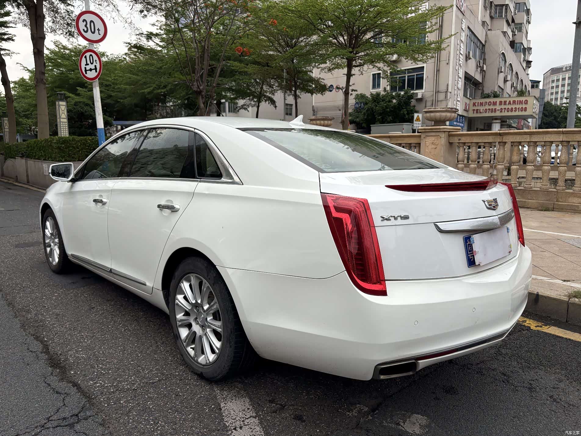 Cadillac XTS, 2016 все фото