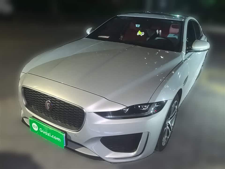 Jaguar XEL Jaguar XEL