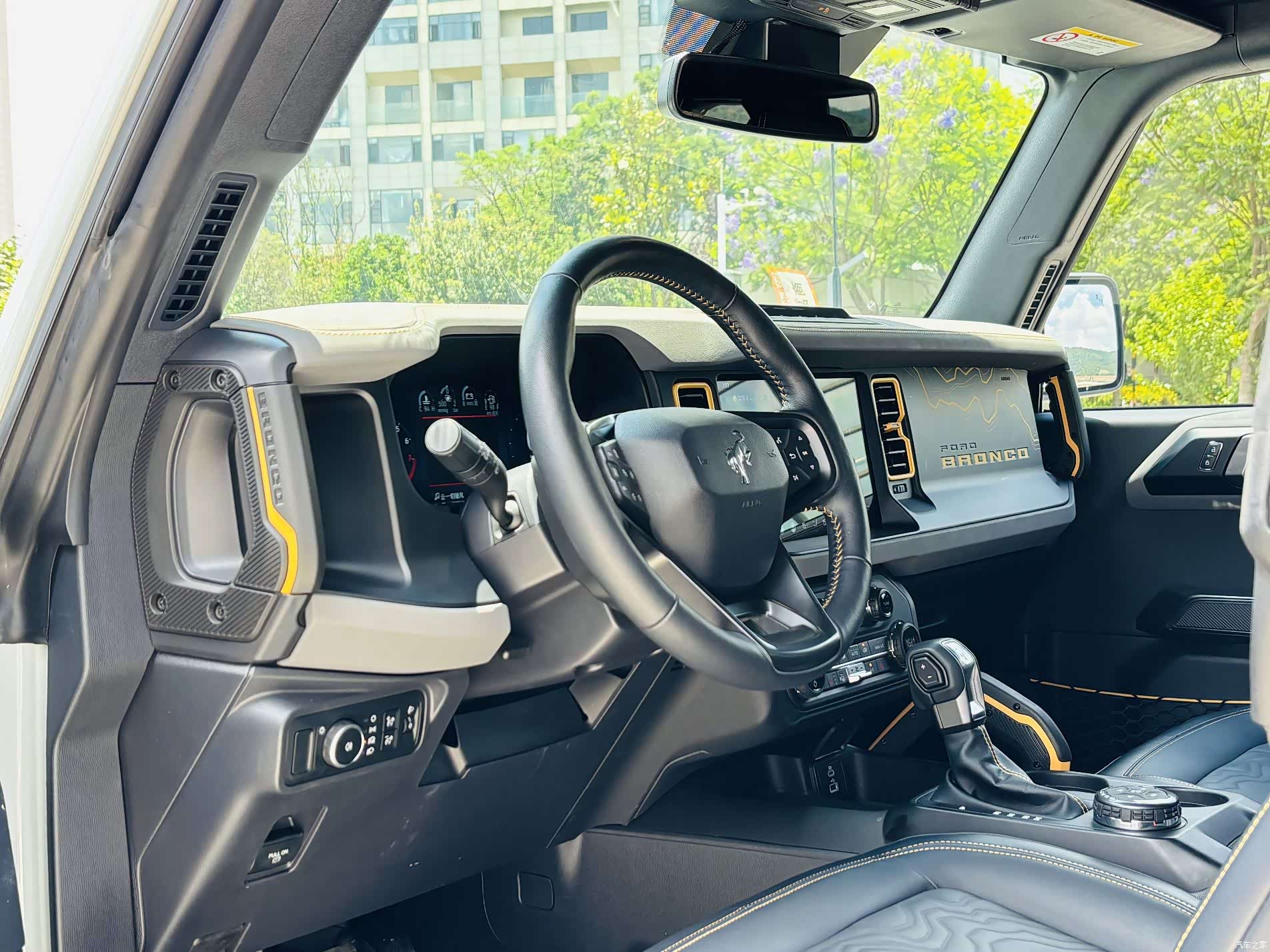 Ford Bronco, 2024 11
