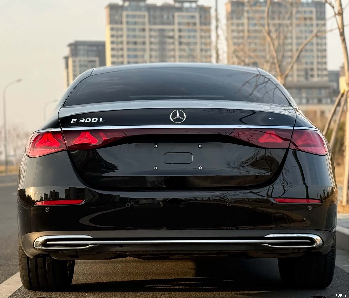 Mercedes-Benz E-Class, 2024 16