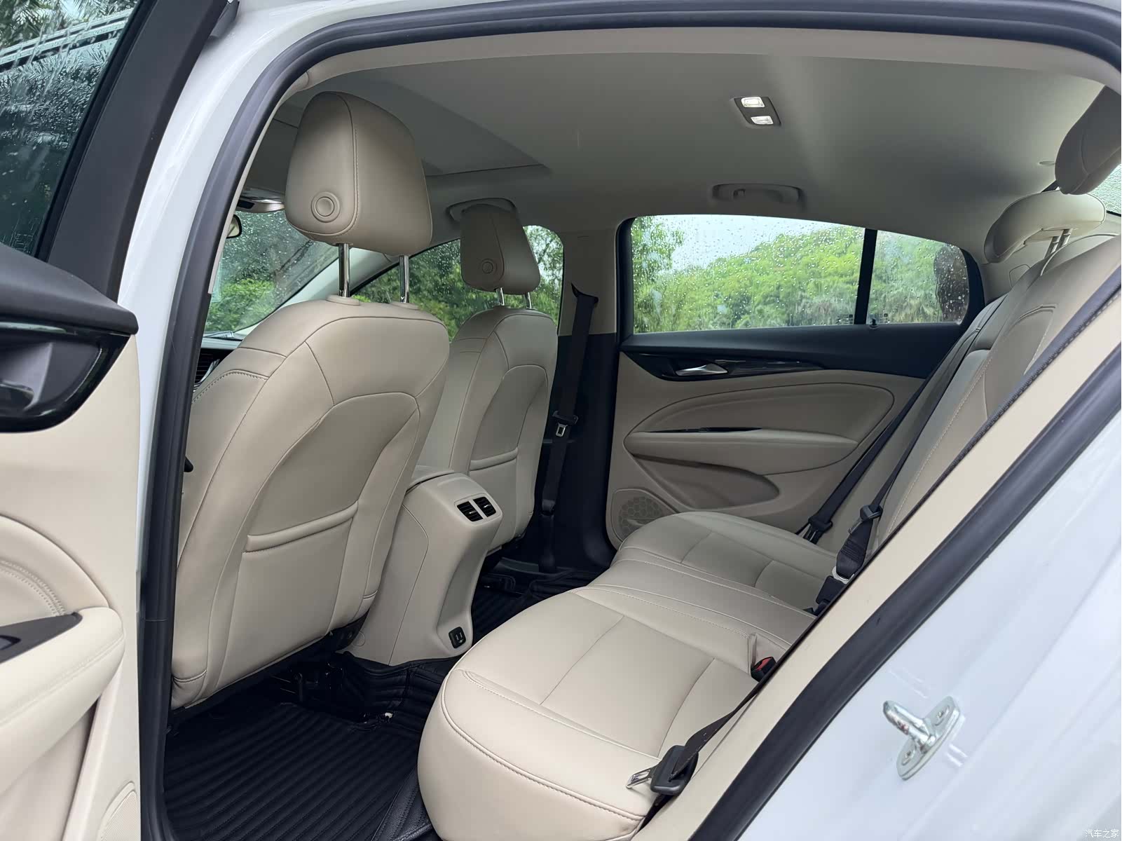 Buick Regal, 2021 10