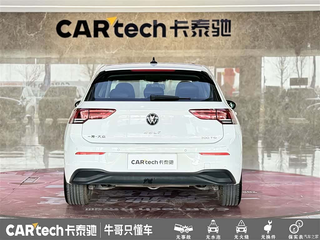 Volkswagen Golf, 2023 все фото