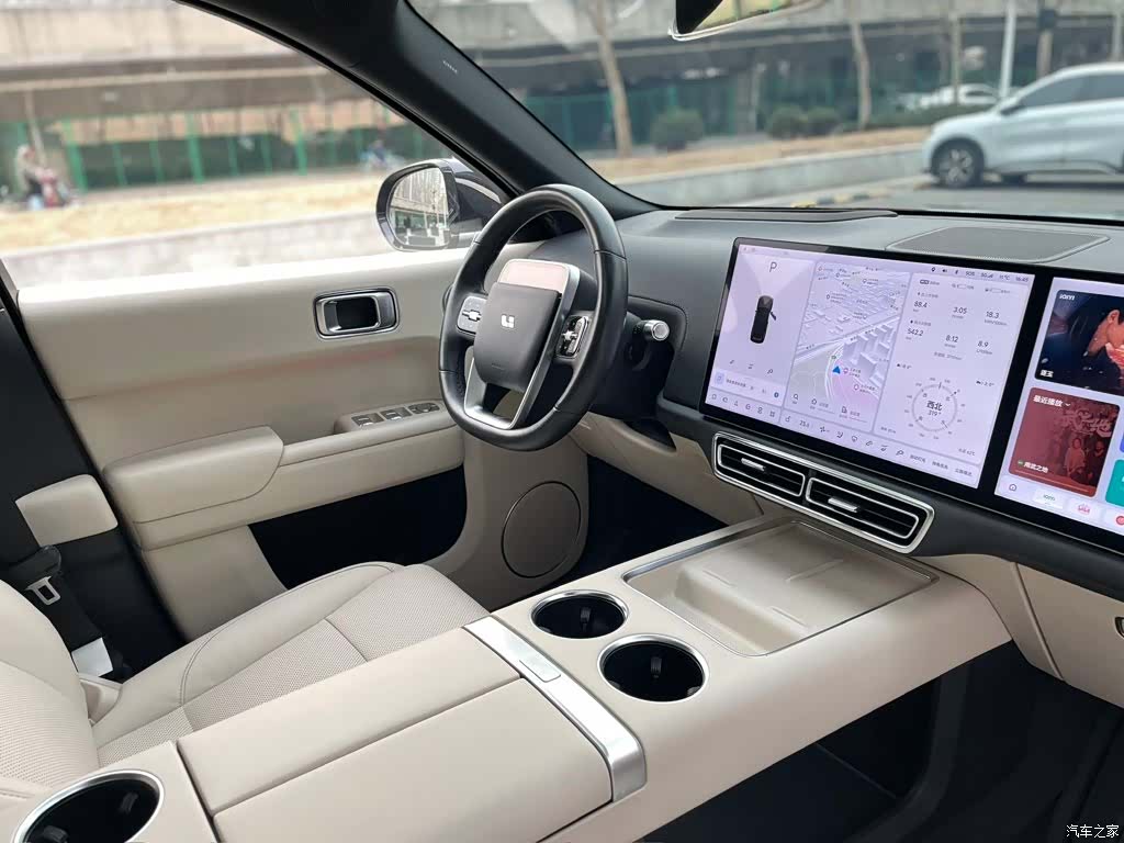 Li Auto L8, 2024 10