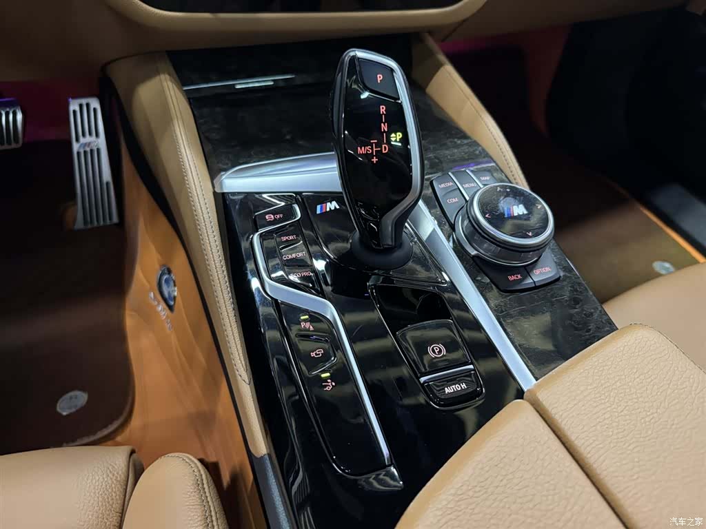 BMW 6 Series GT, 2022 17