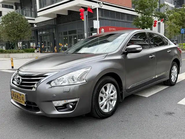 Nissan Altima 2016 — купить из Китая под заказ