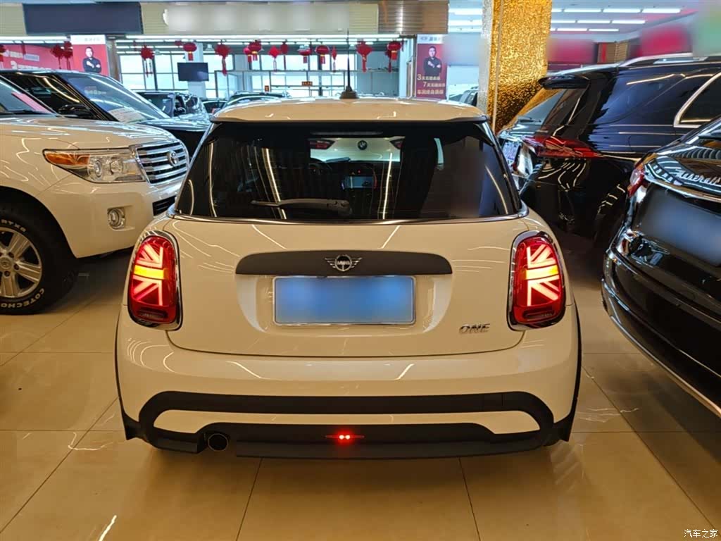 Mini ONE, 2022 6