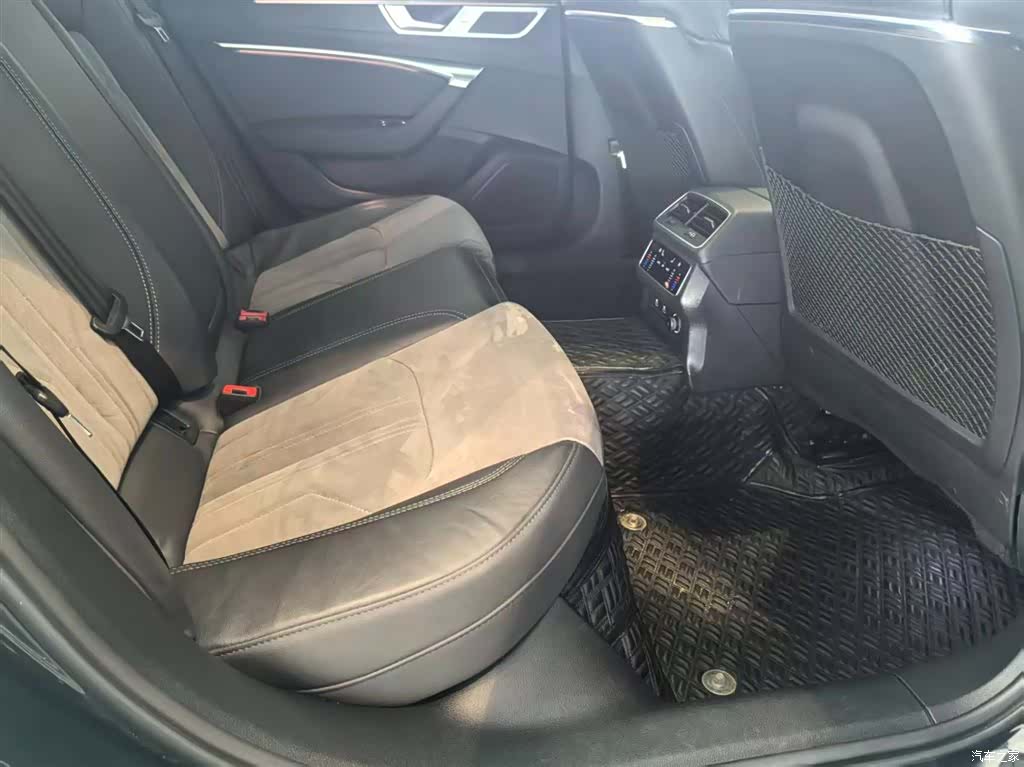 Audi A6L, 2024 11