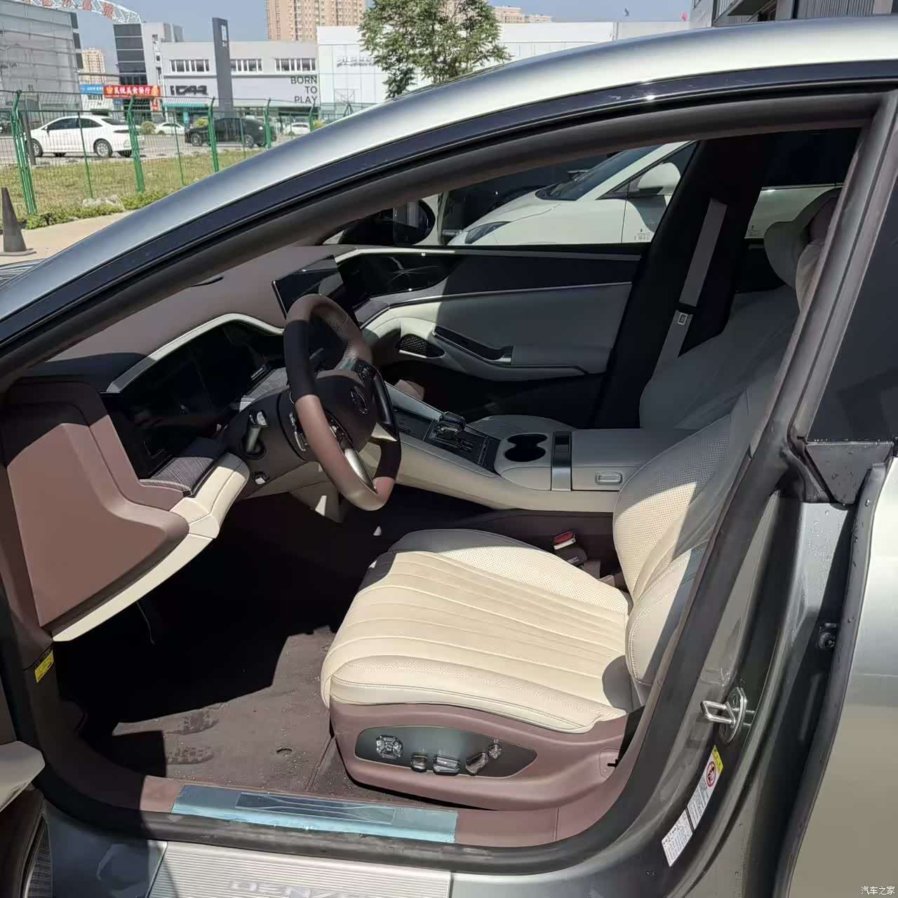Denza Z9GT, 2024 12