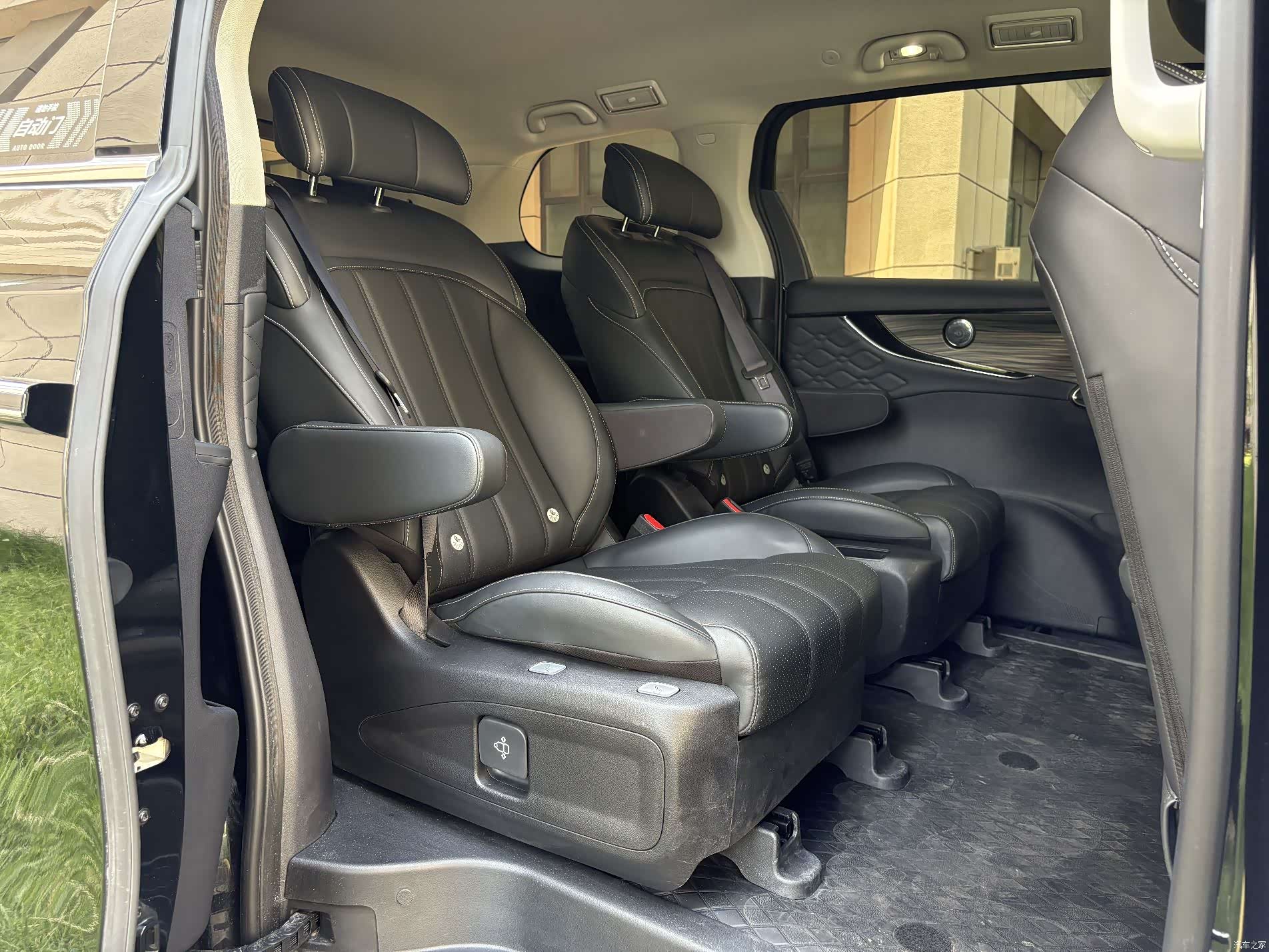 DongFeng V9, 2025 19