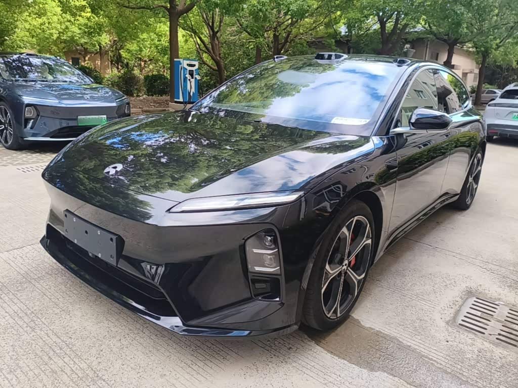 NIO ET5T