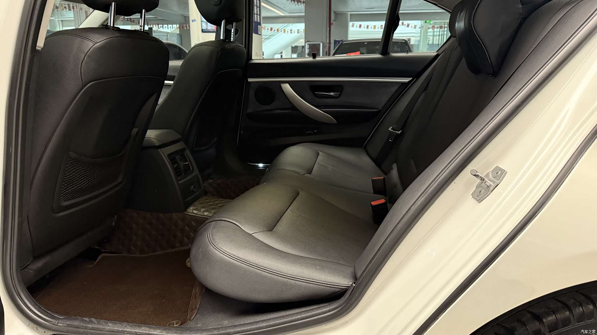 BMW 3 Series, 2014 10