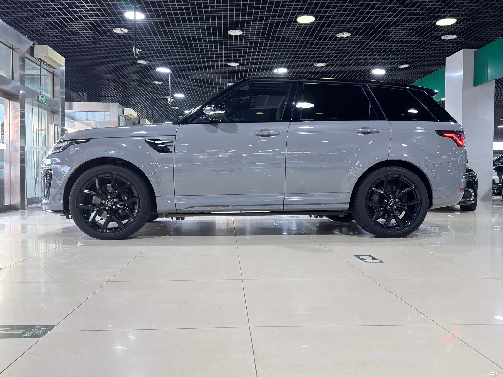 Land Rover Range Rover, 2023 4
