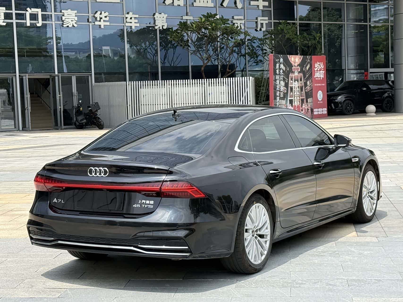 Audi A7L, 2024 12