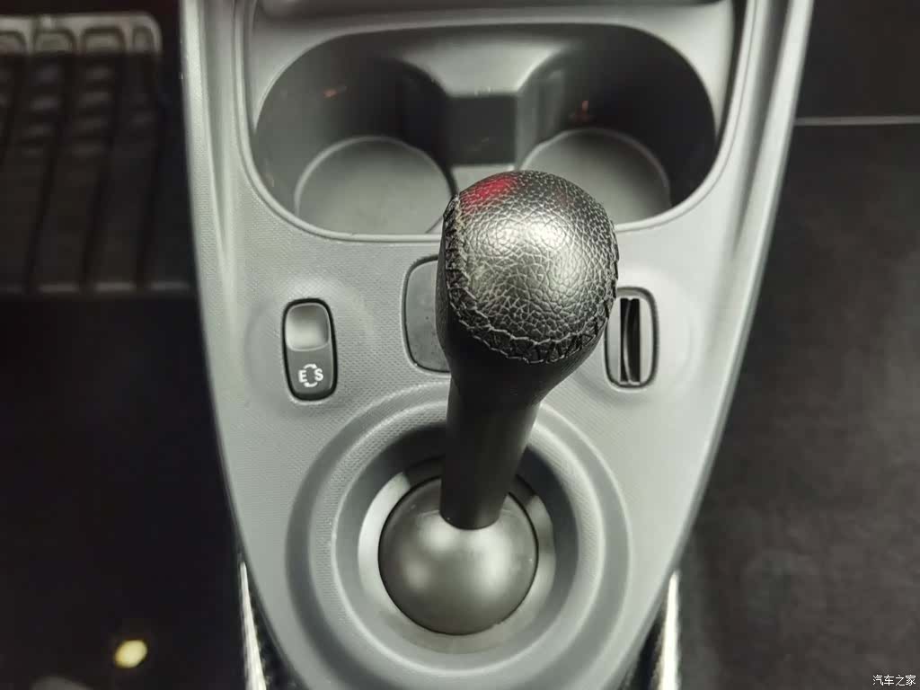Smart Fortwo, 2019 13