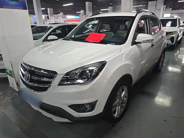 Changan Changan CS35 2017 — купить из Китая под заказ