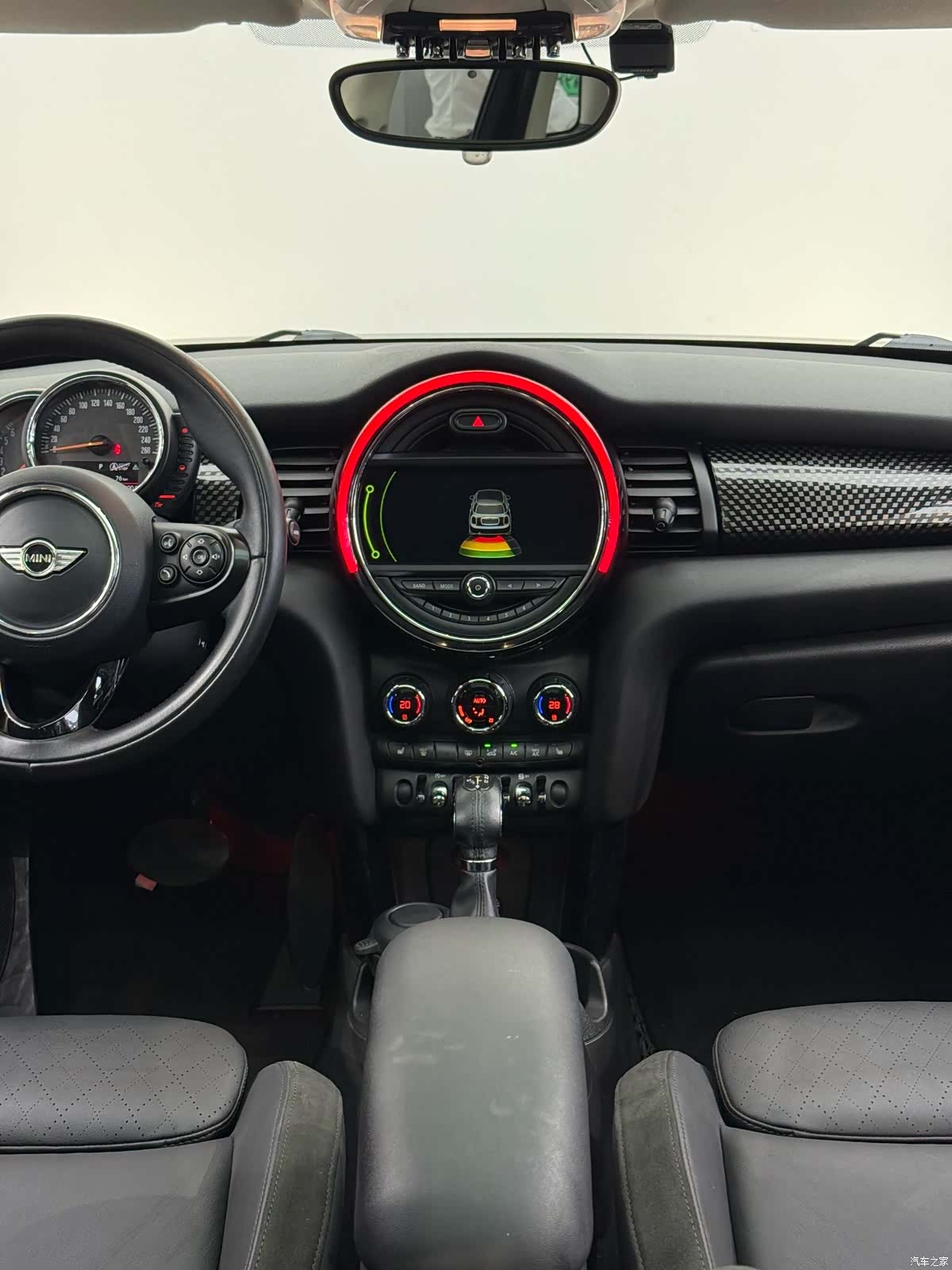 Mini Cooper, 2015 21
