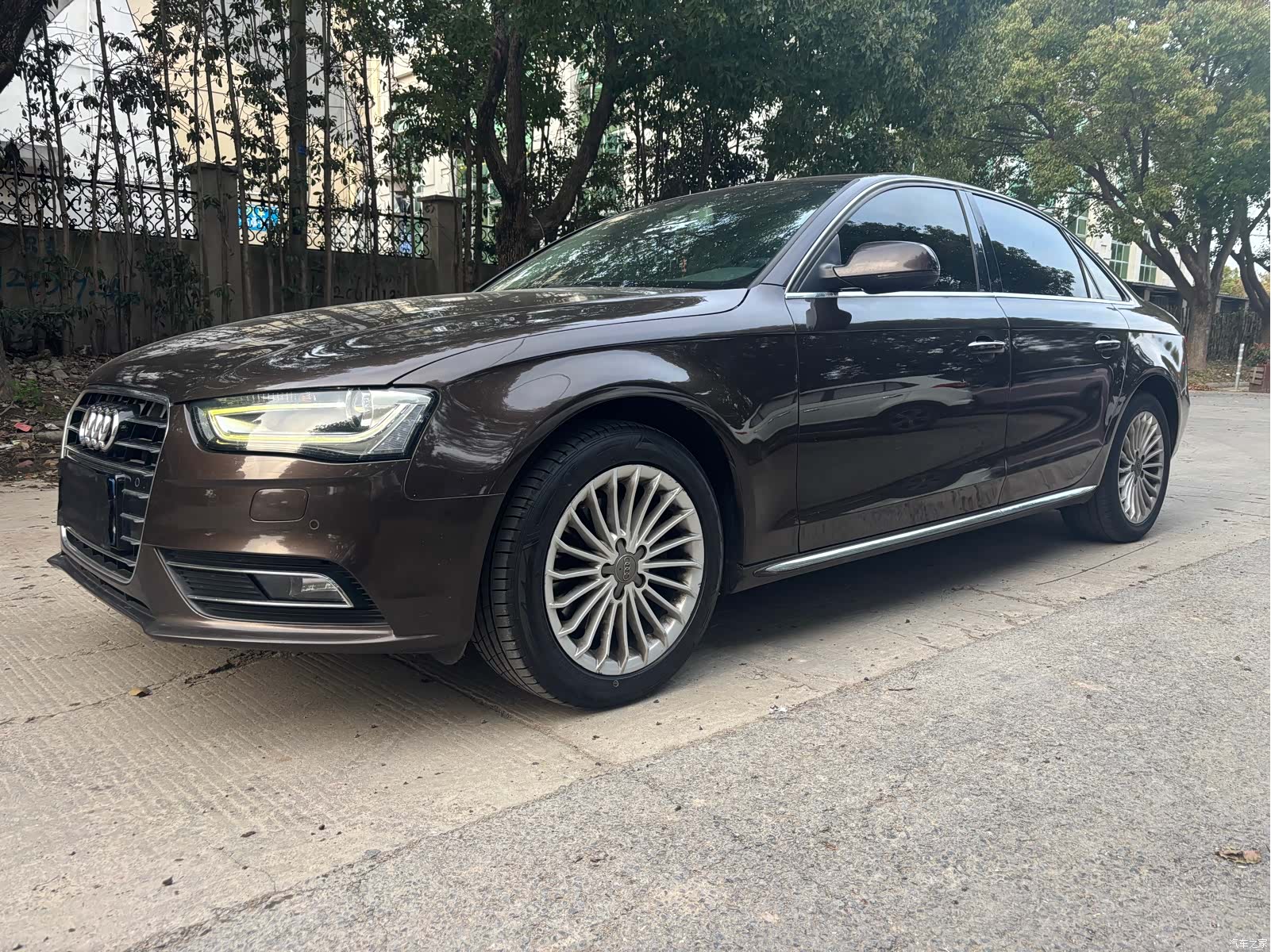 Audi A4L, 2016 3